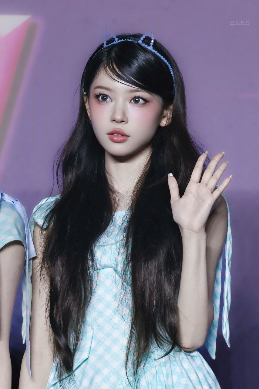 아일릿 모카1_1.jpg