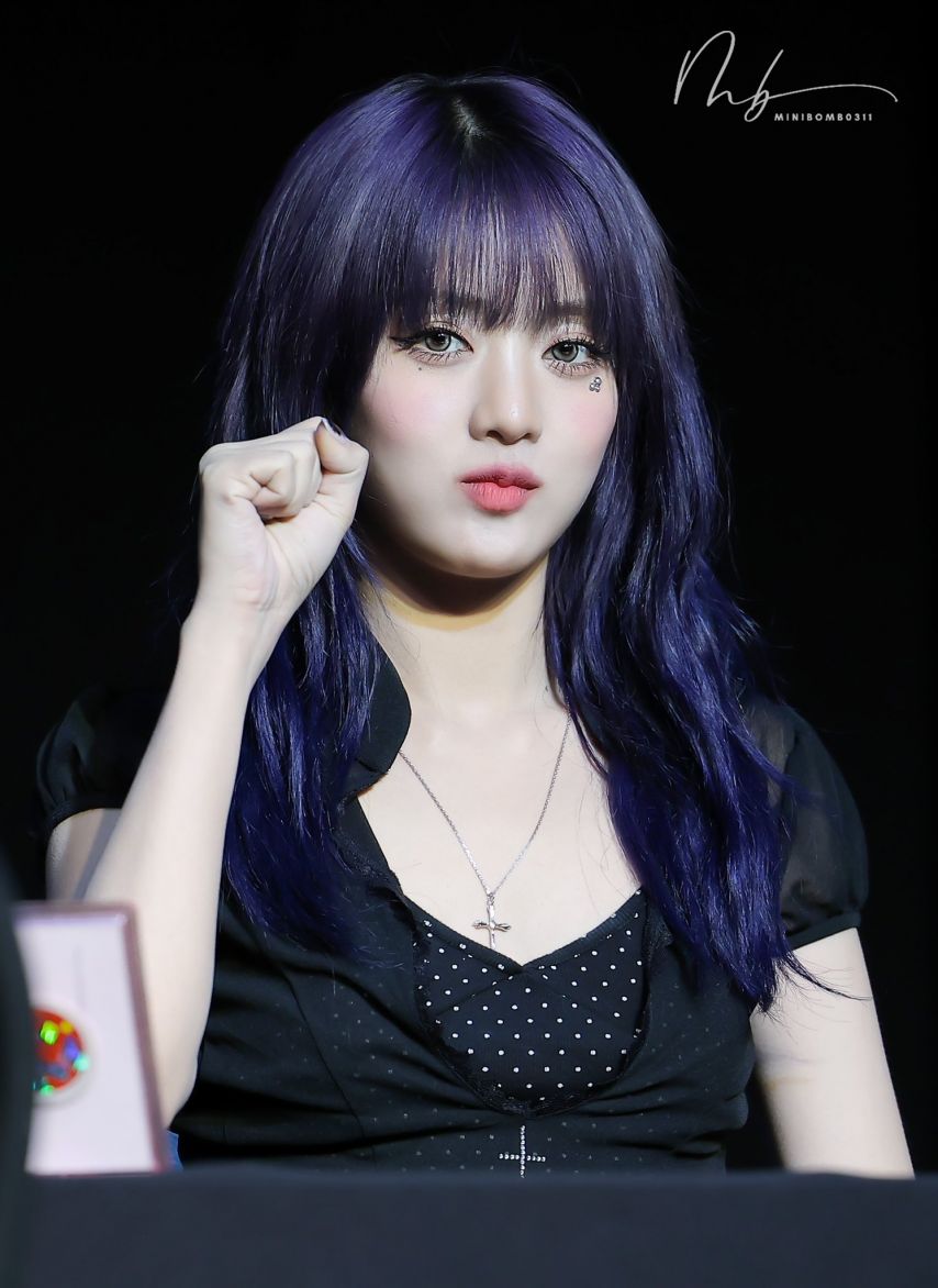 아이들 민니1_5.jpg