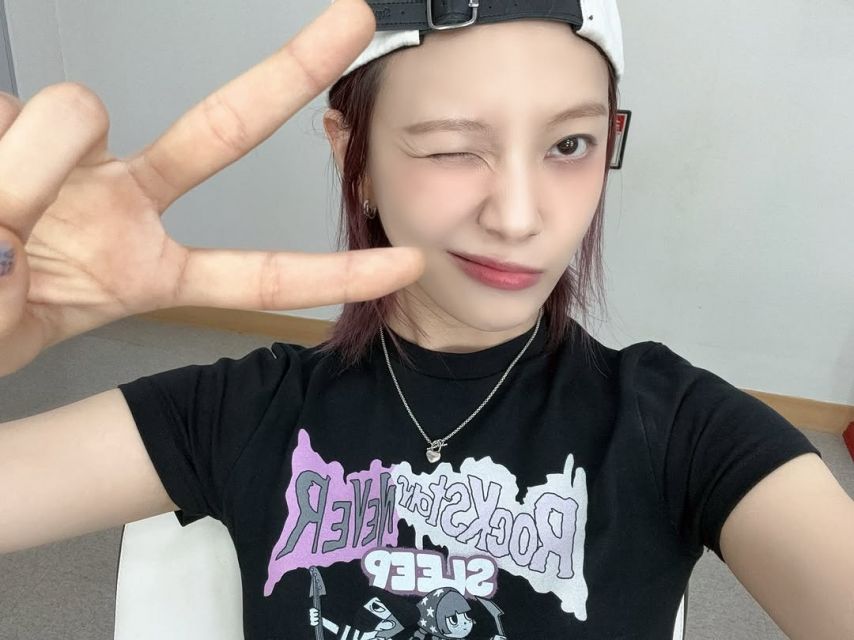 Billlie (빌리) 수현 & 문수아1_2.jpg