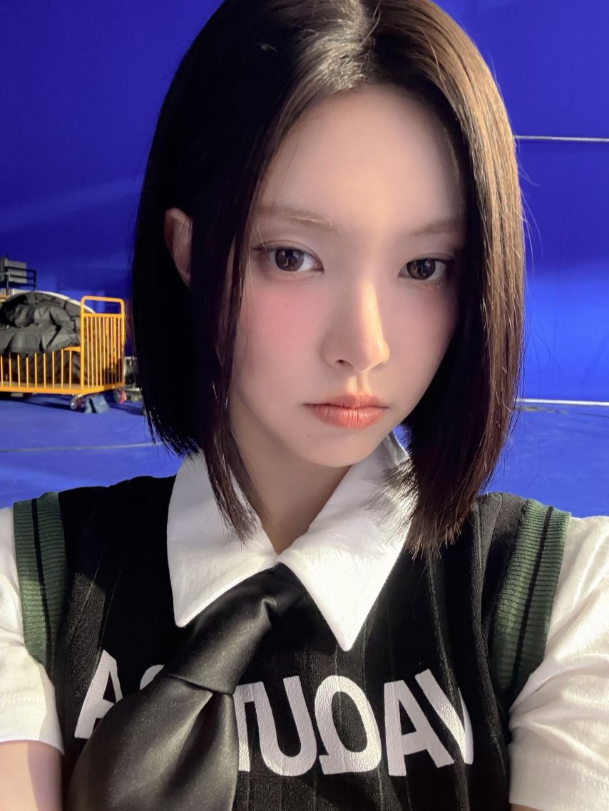아일릿 윤아,모카1_1.jpg