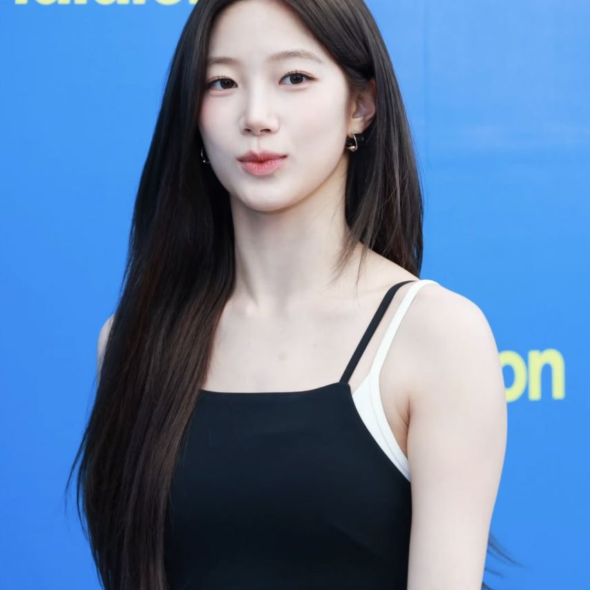 250605 르세라핌 카즈하 Lululemon 포토콜1_4.jpg