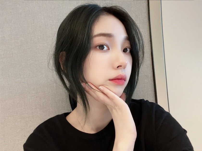내추럴한 에스파 카리나 2.jpg