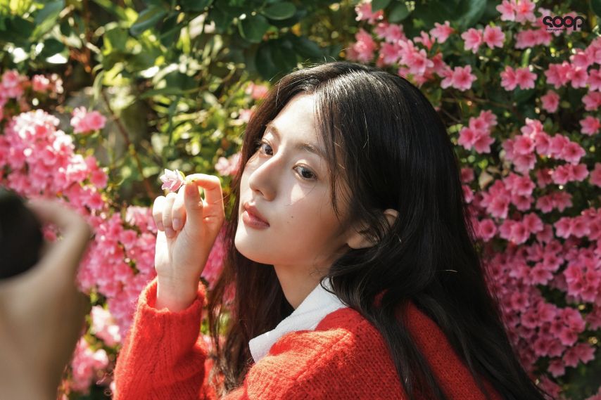 신은수 Shin Eun Soo Profile Behind1_8.jpg