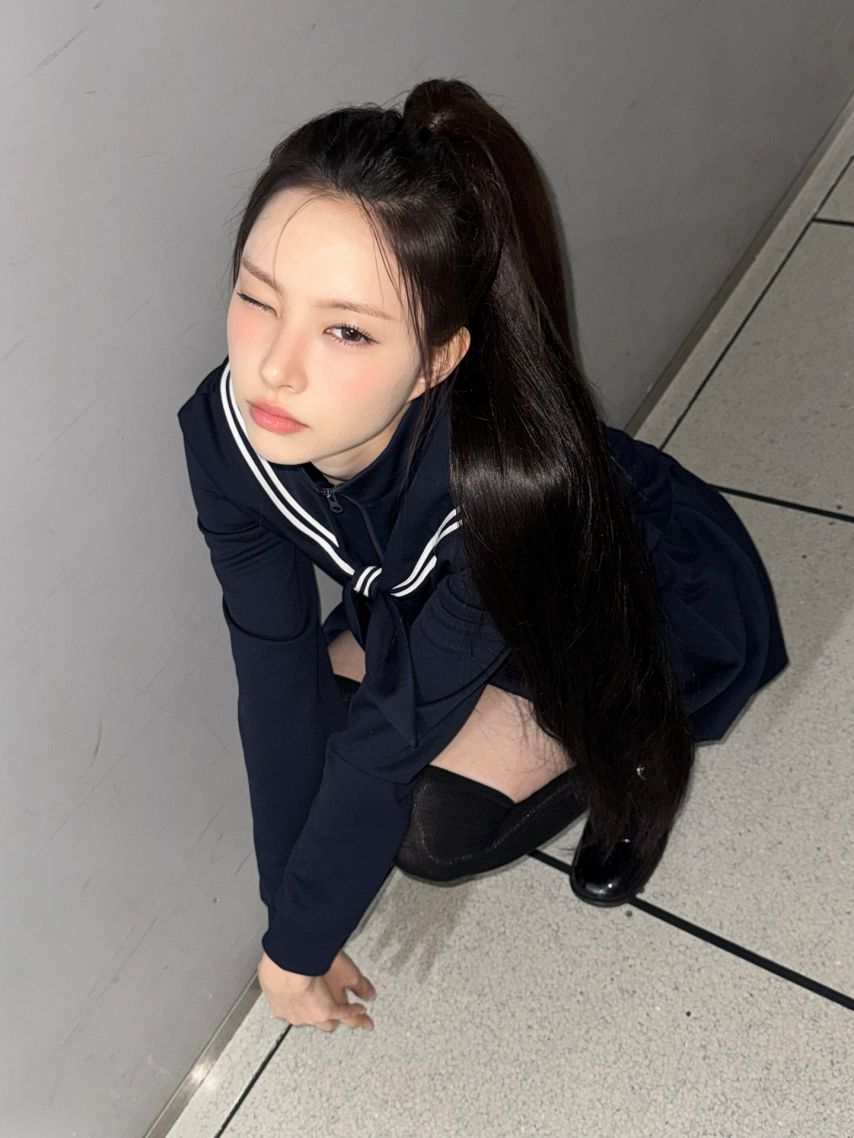 ILLIT(아일릿)1_1.jpeg