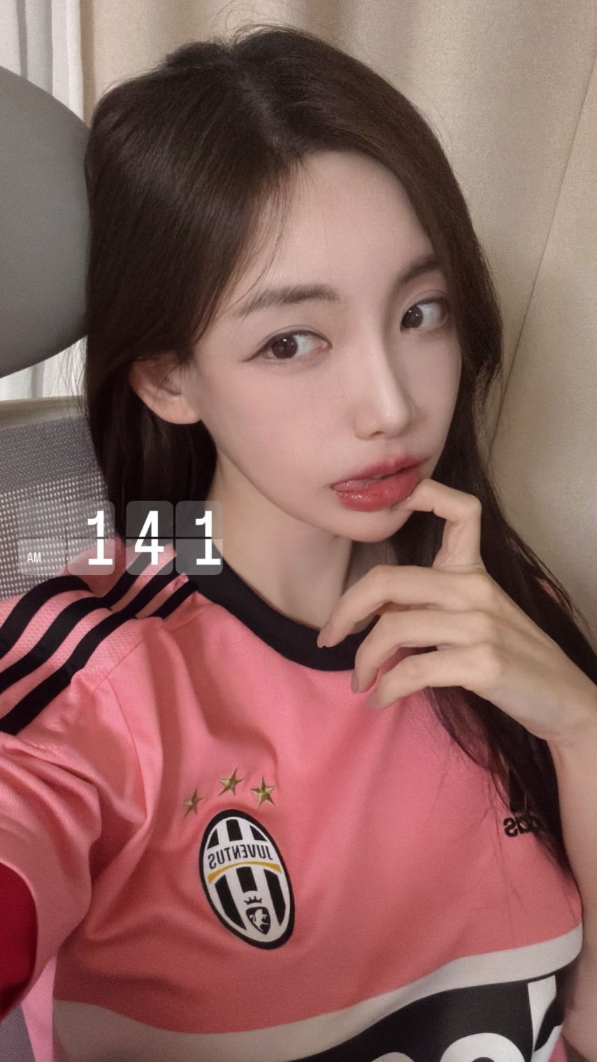 곽민선 아나운서1_3.jpeg