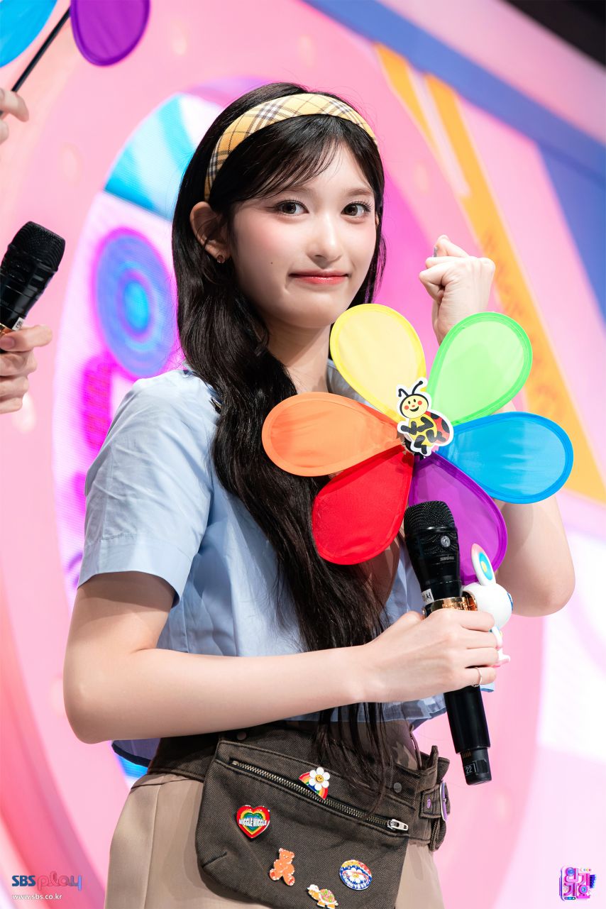 아이브 이서 인기가요 현장포토1_4.jpg