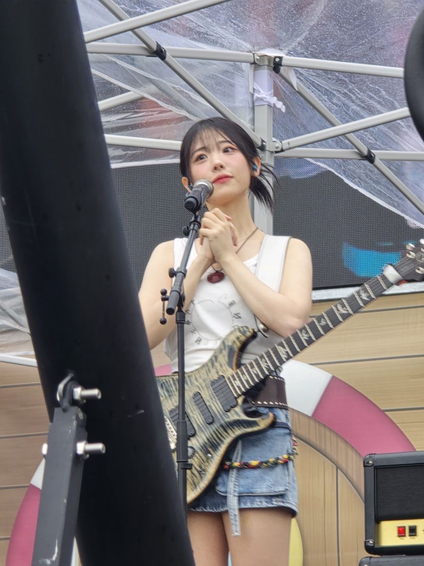 QWER 히나1_8.jpg