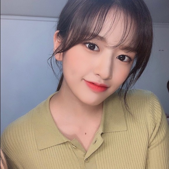 아이브 안유진1_1.jpg