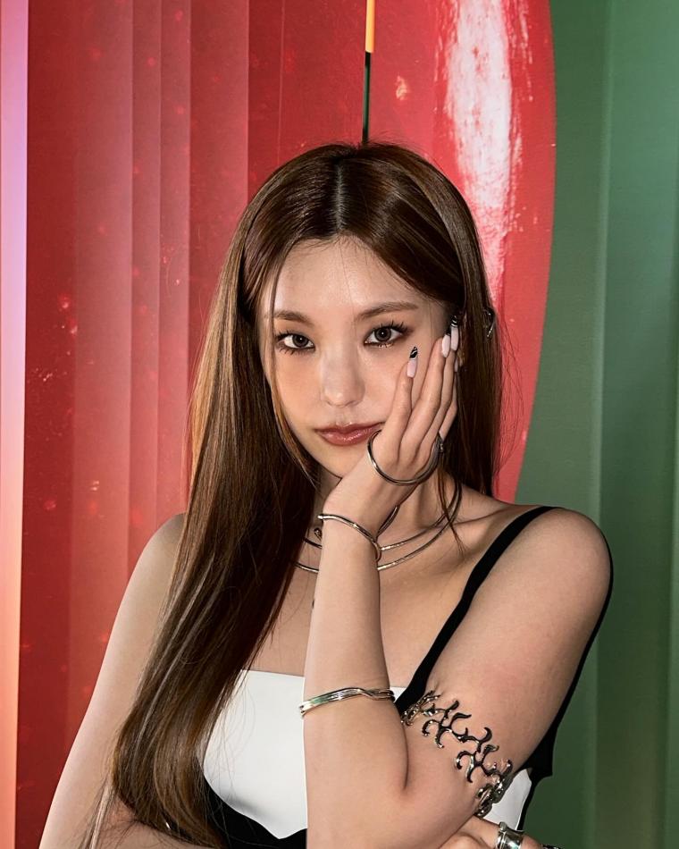 ITZY 예지1_5.jpg