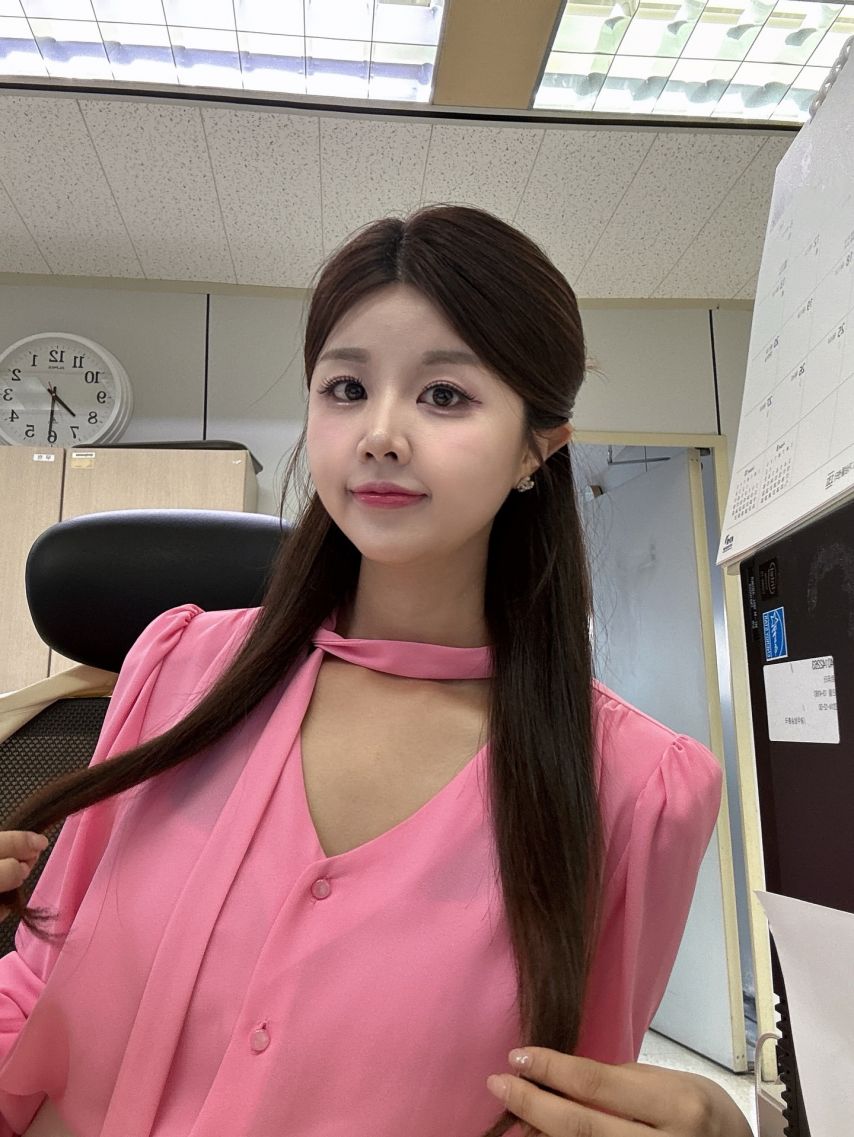 남윤선 기상캐스터1_2.jpeg