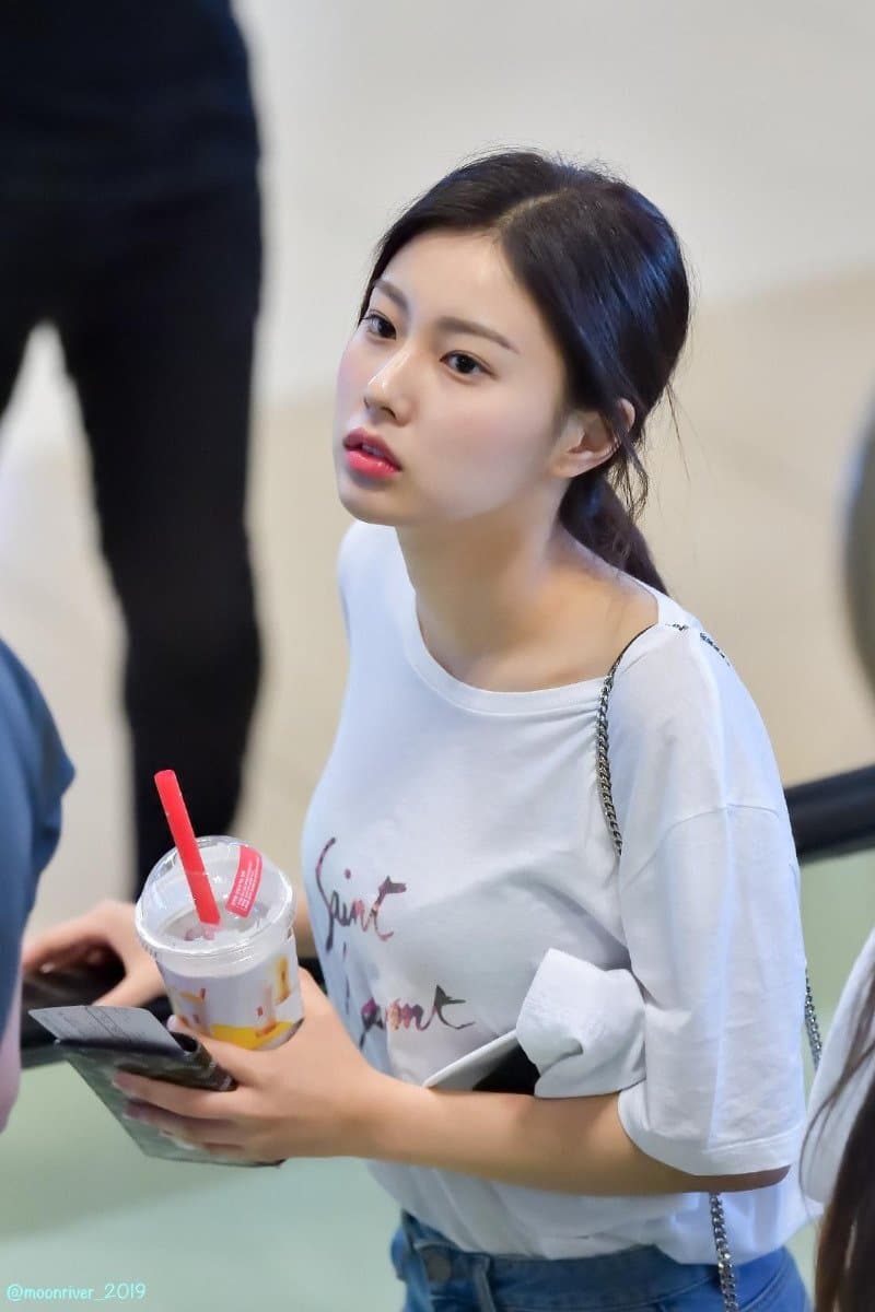 아이즈원-강혜원1_2.jpg