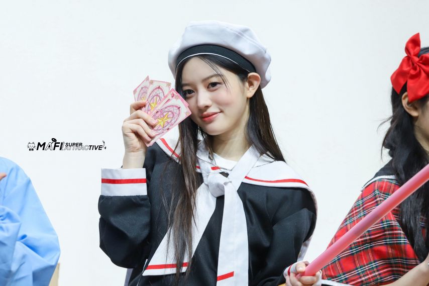 아일릿 민주1_1.jpg
