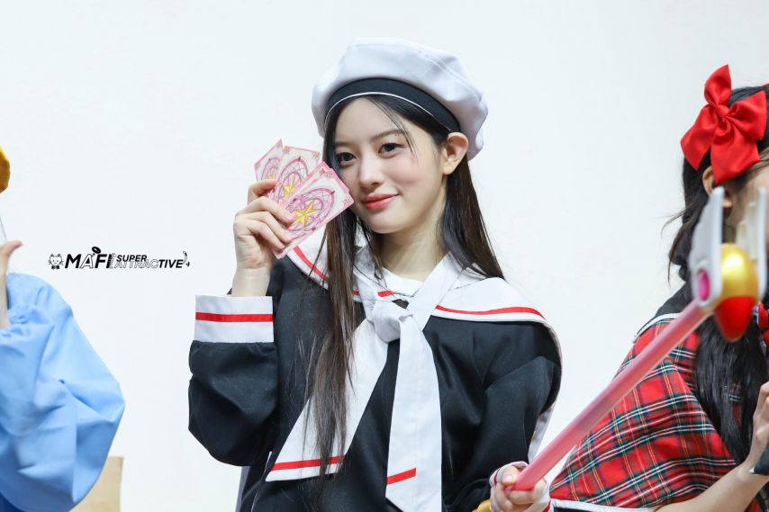 아일릿 민주1_2.jpg