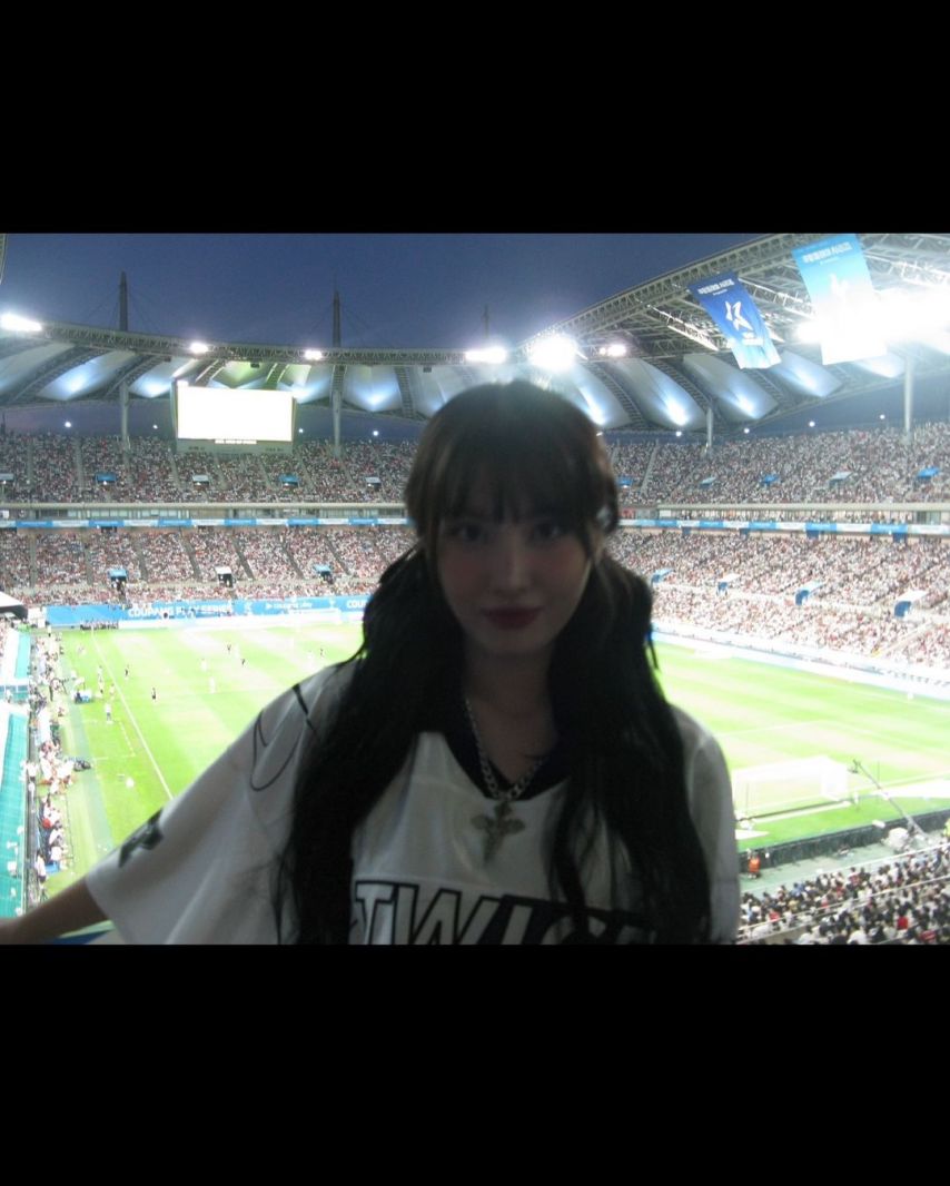 트와이스 모모1_3.jpg
