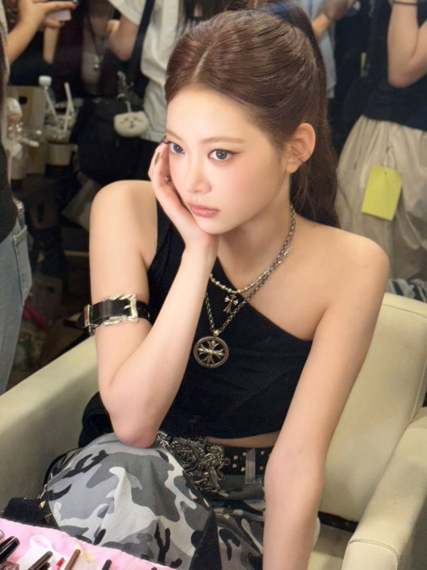 르세라핌 카즈하,홍은채1_7.jpg