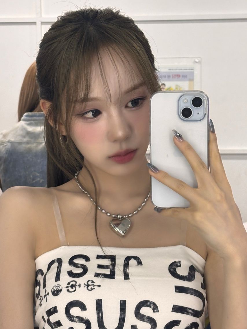 이즈나 유사랑1_3.png.jpg