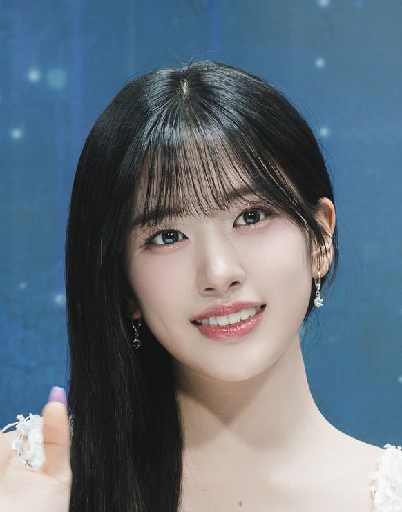 아이브-안유진1_2.jpg