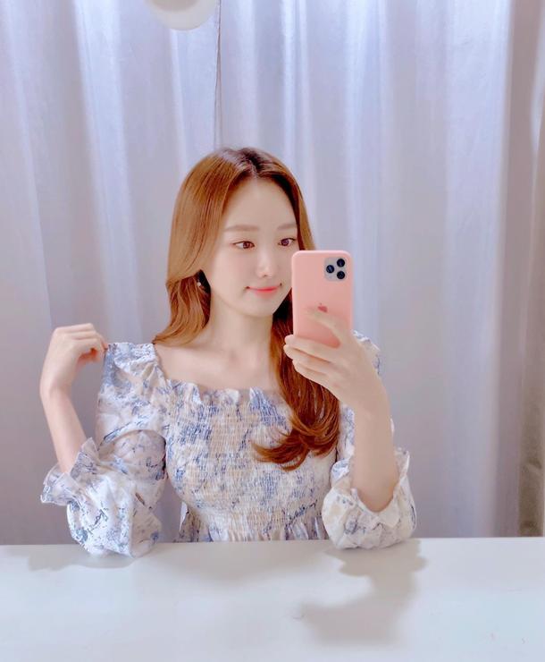 김세연 아나운서1_2.png.jpg