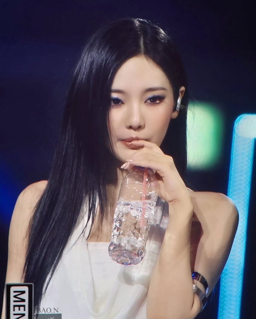 에스파 (aespa) 닝닝 250619 2025 MY-K Festa.1_10.jpg
