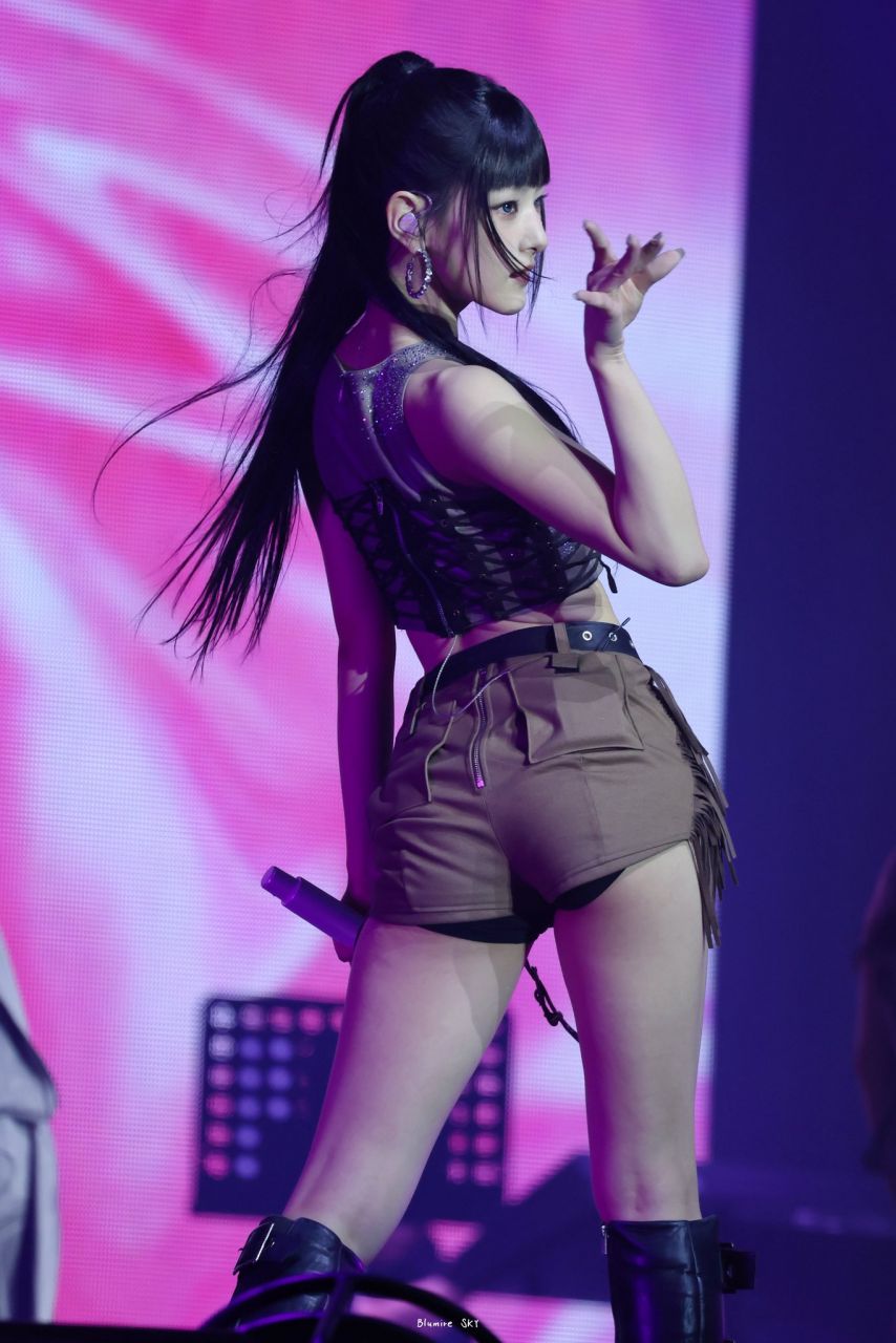 키스오브라이프 하늘1_1.jpg