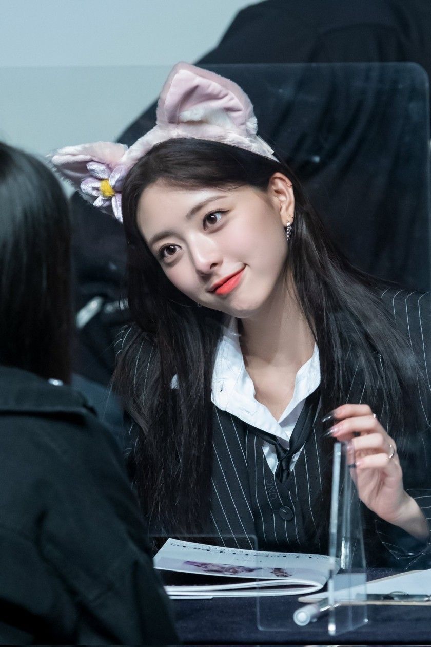 활 쏘는 엘프 비주얼 ITZY 유나 6.jpg