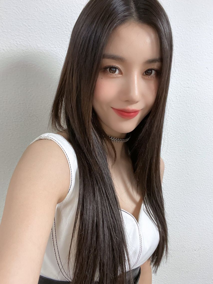 권은비1_2.jpg