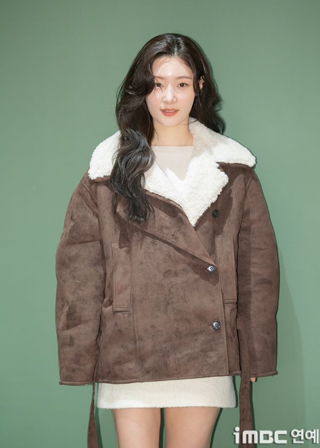 정채연1_5.jpg