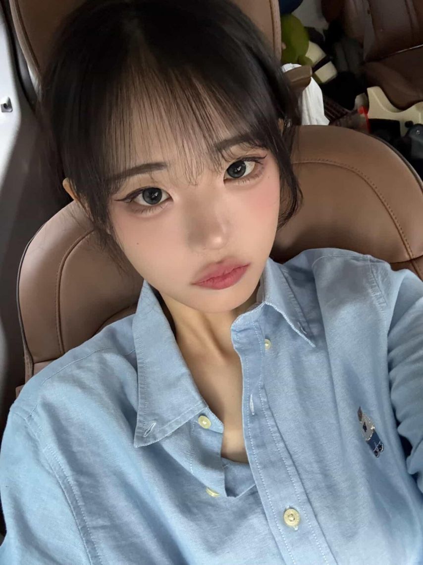 [QWER] 히나 인스타1_1.jpg
