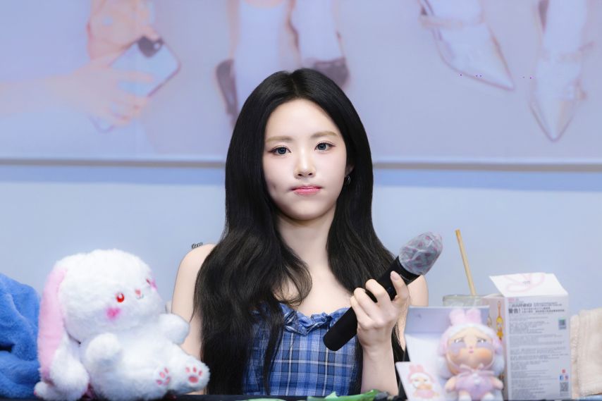 프로미스나인 박지원1_1.jpg