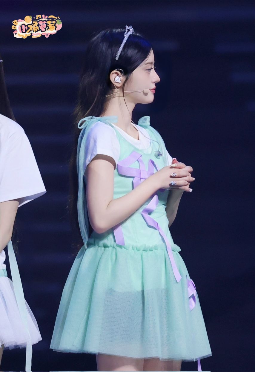 아일릿 민주1_5.jpg