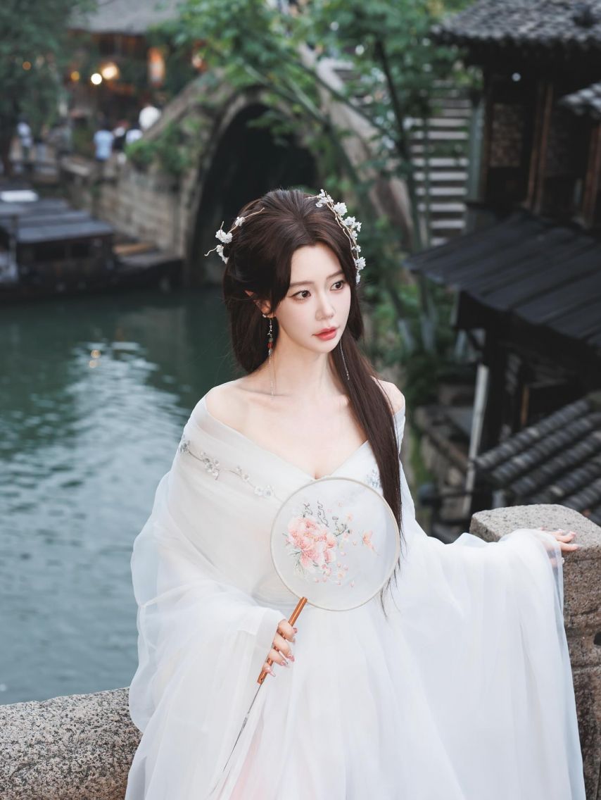 클라라 SNS1_14.jpg