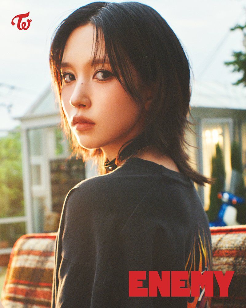트와이스 TWICE JAPAN 6th ALBUM『ENEMY』1_10.jpg