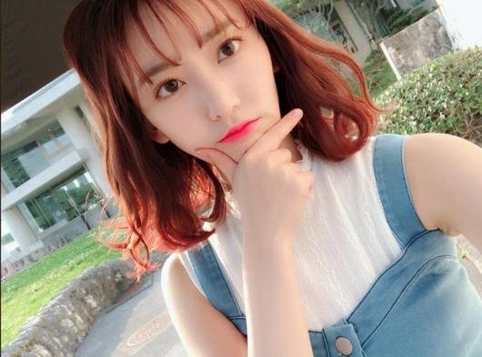 르세라핌-미야와키 사쿠라1_4.jpg