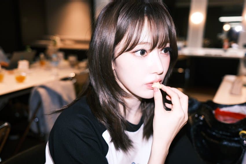 르세라핌-미야와키 사쿠라1_2.jpg