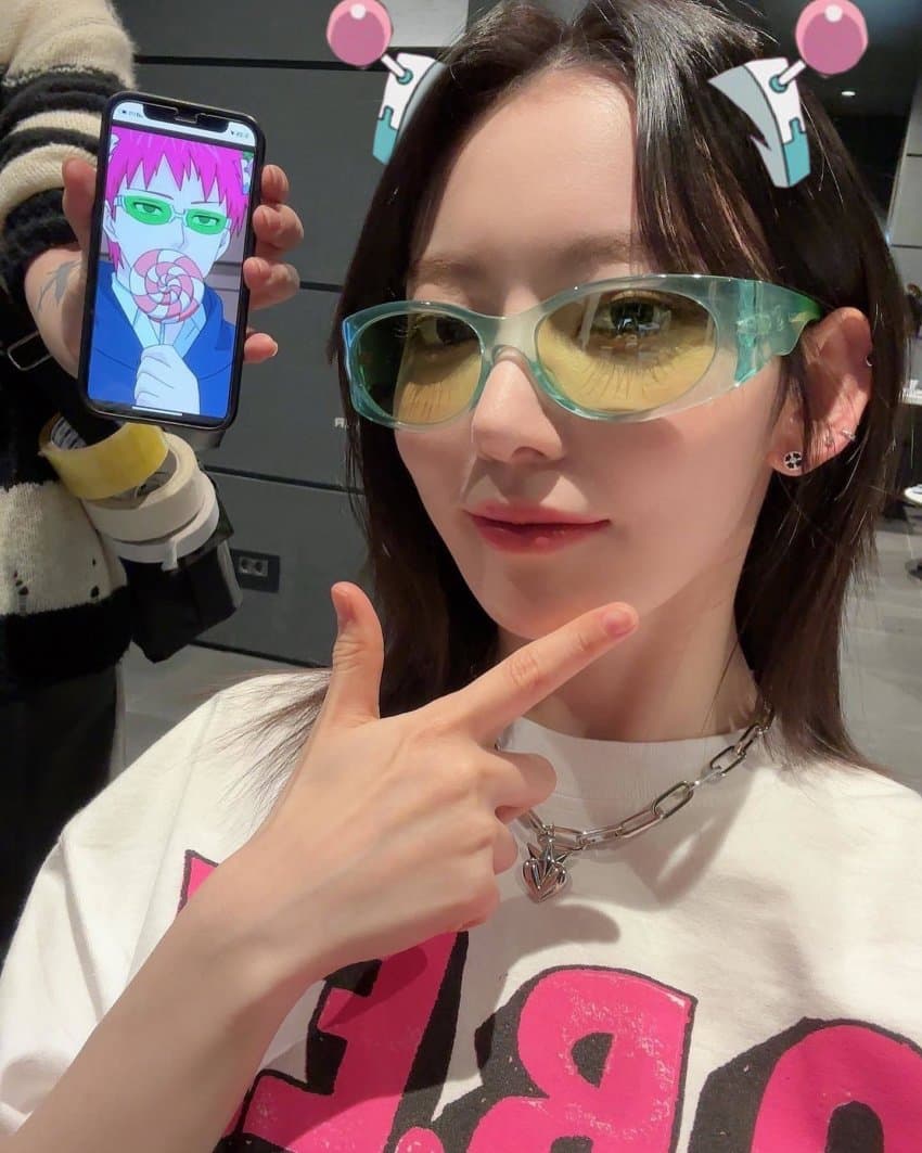 르세라핌-미야와키 사쿠라1_1.jpg