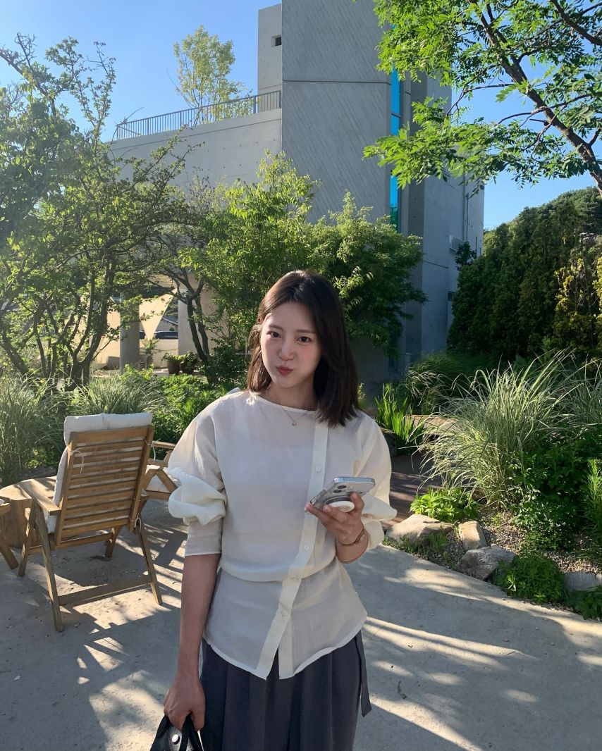 김혜빈 아나운서1_2.jpeg