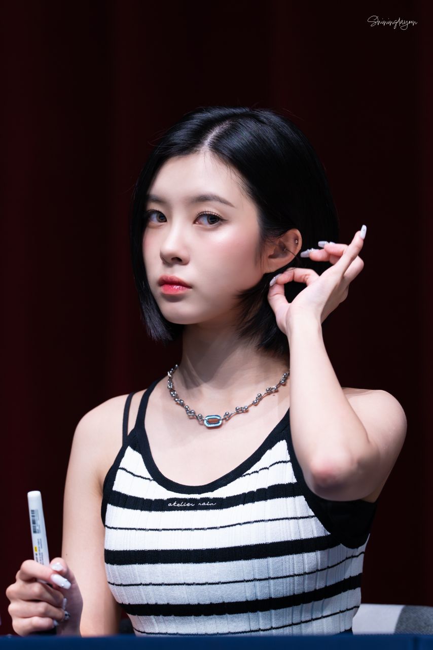 케플러 김다연1_2.jpg