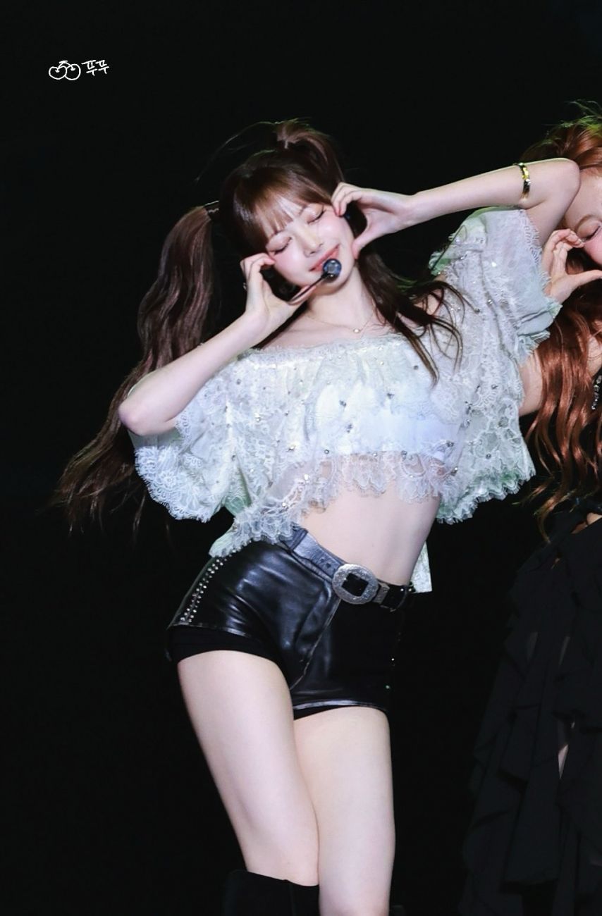 르세라핌 홍은채1_1.jpg