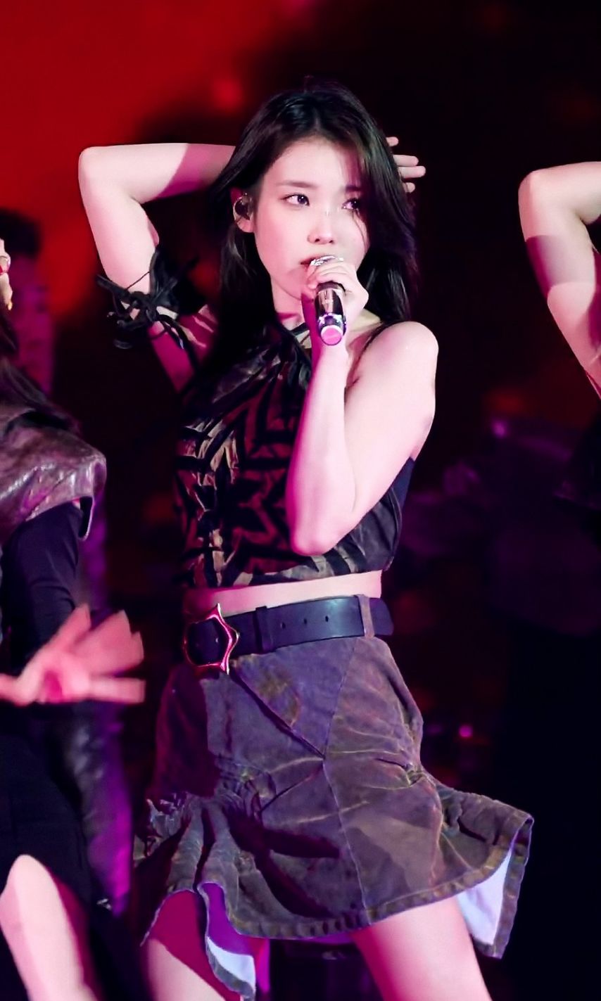 아이유1_3.jpg