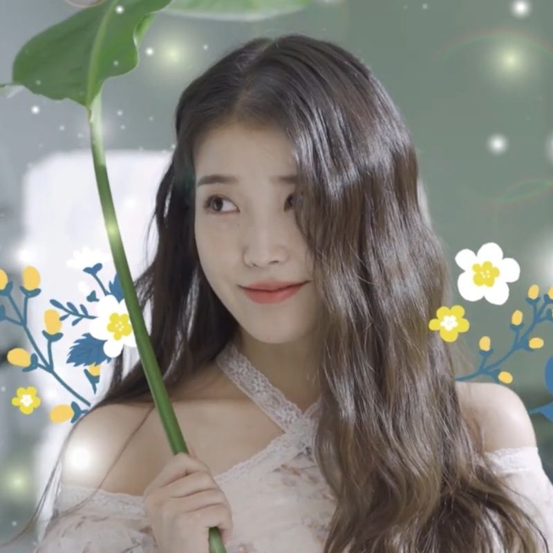 아이유1_2.jpg