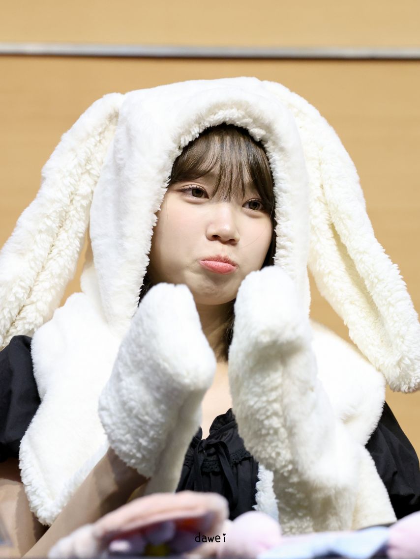 르세라핌 김채원1_4.jpg