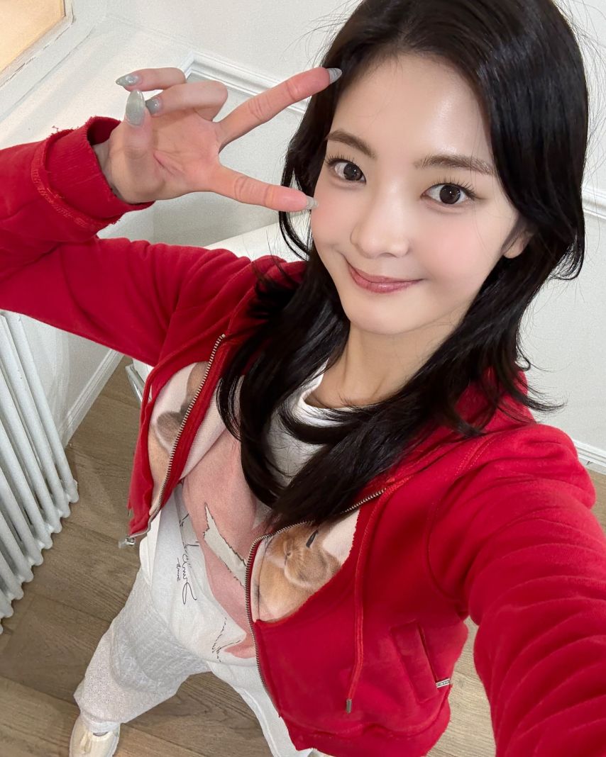 ITZY 리아 생일1_33.jpg