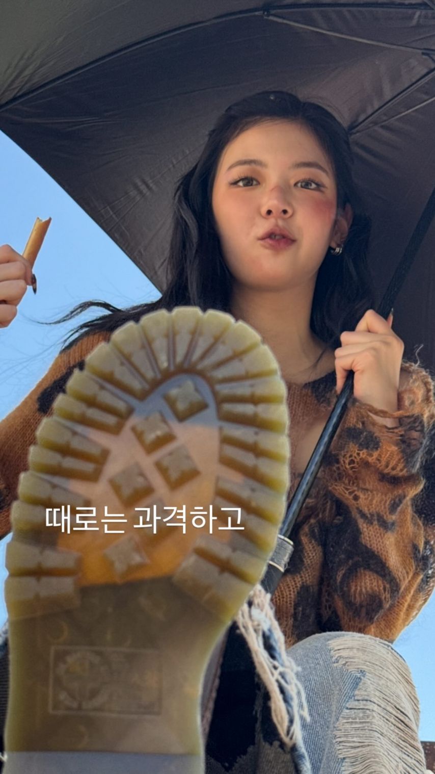 ITZY 리아 생일1_14.jpg