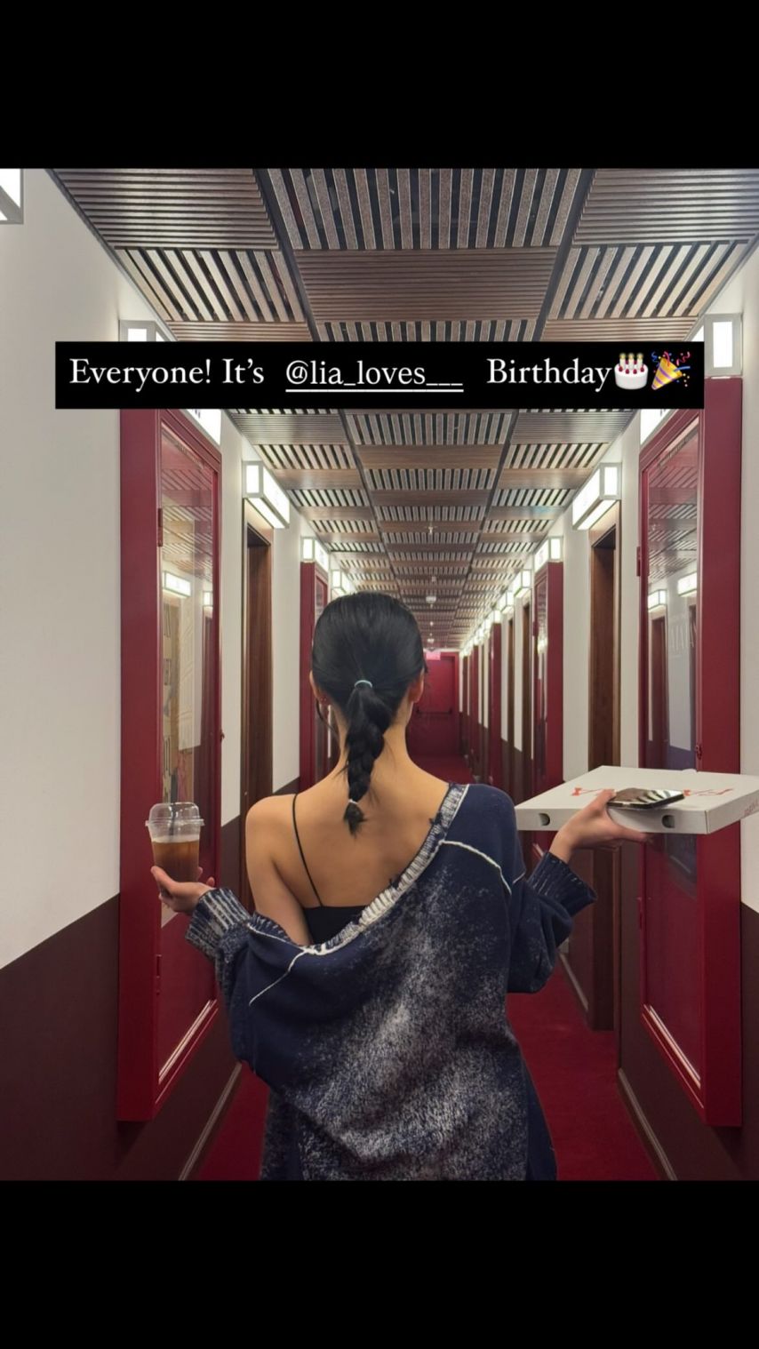 ITZY 리아 생일1_20.jpg