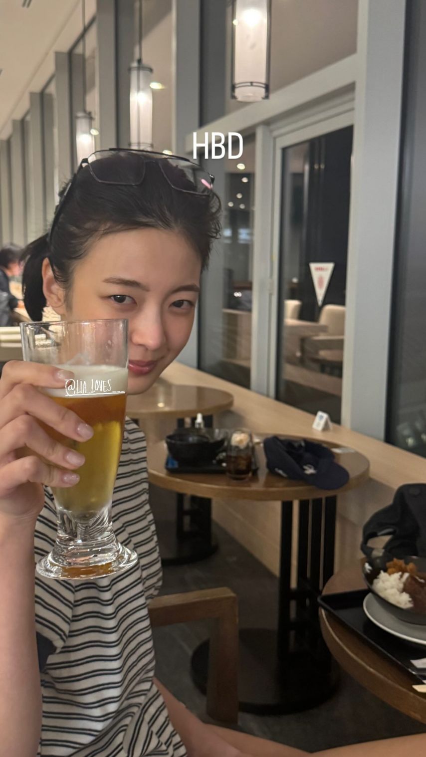ITZY 리아 생일1_19.jpg