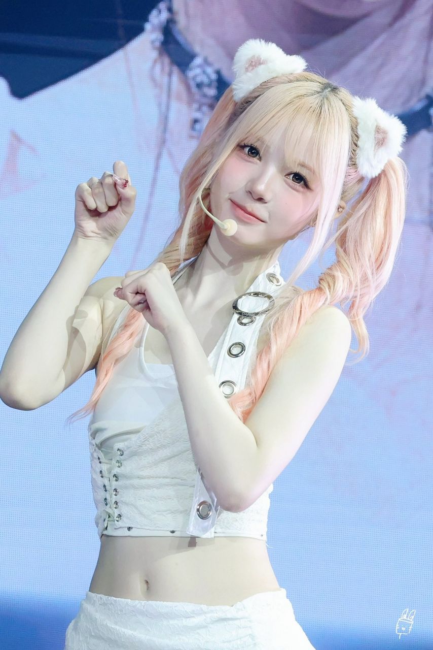 트리플에스 김채원1_5.jpg