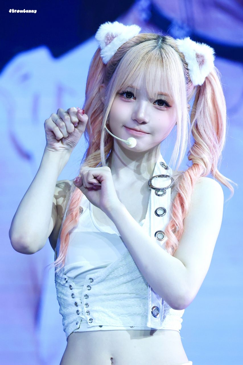 트리플에스 김채원1_7.jpg