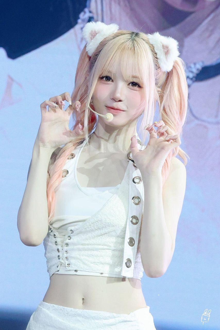 트리플에스 김채원1_6.jpg