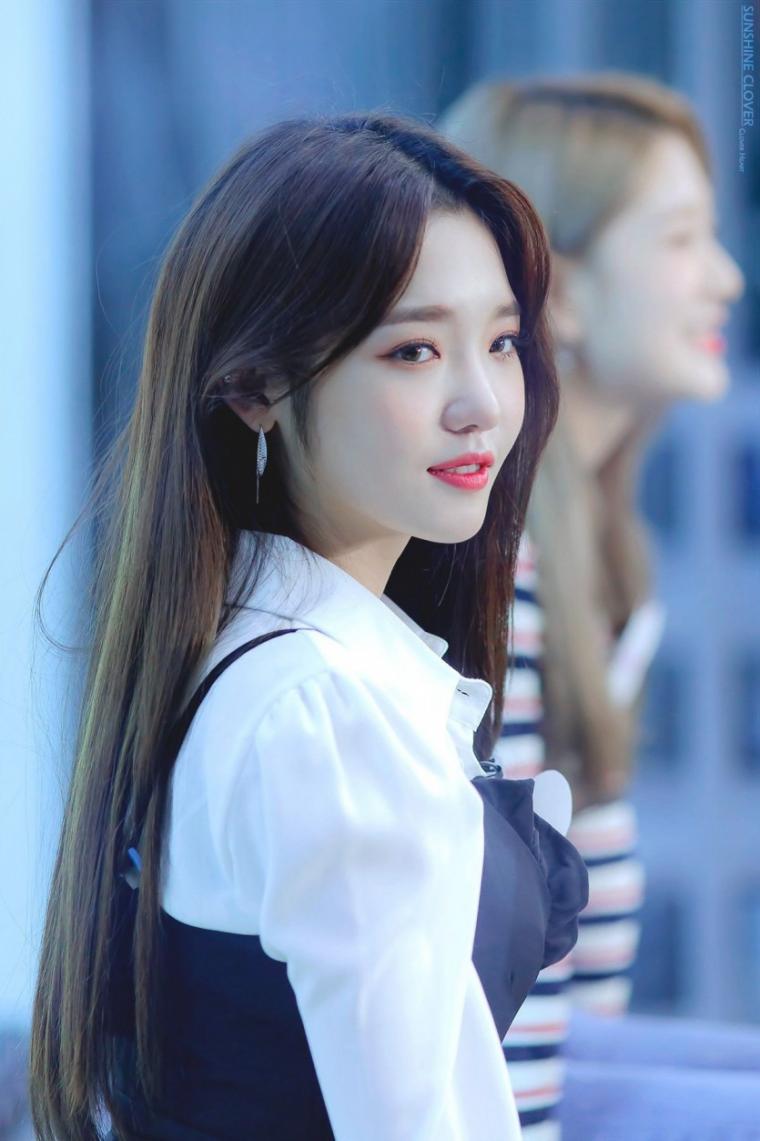 프로미스나인 노지선1_2.jpg