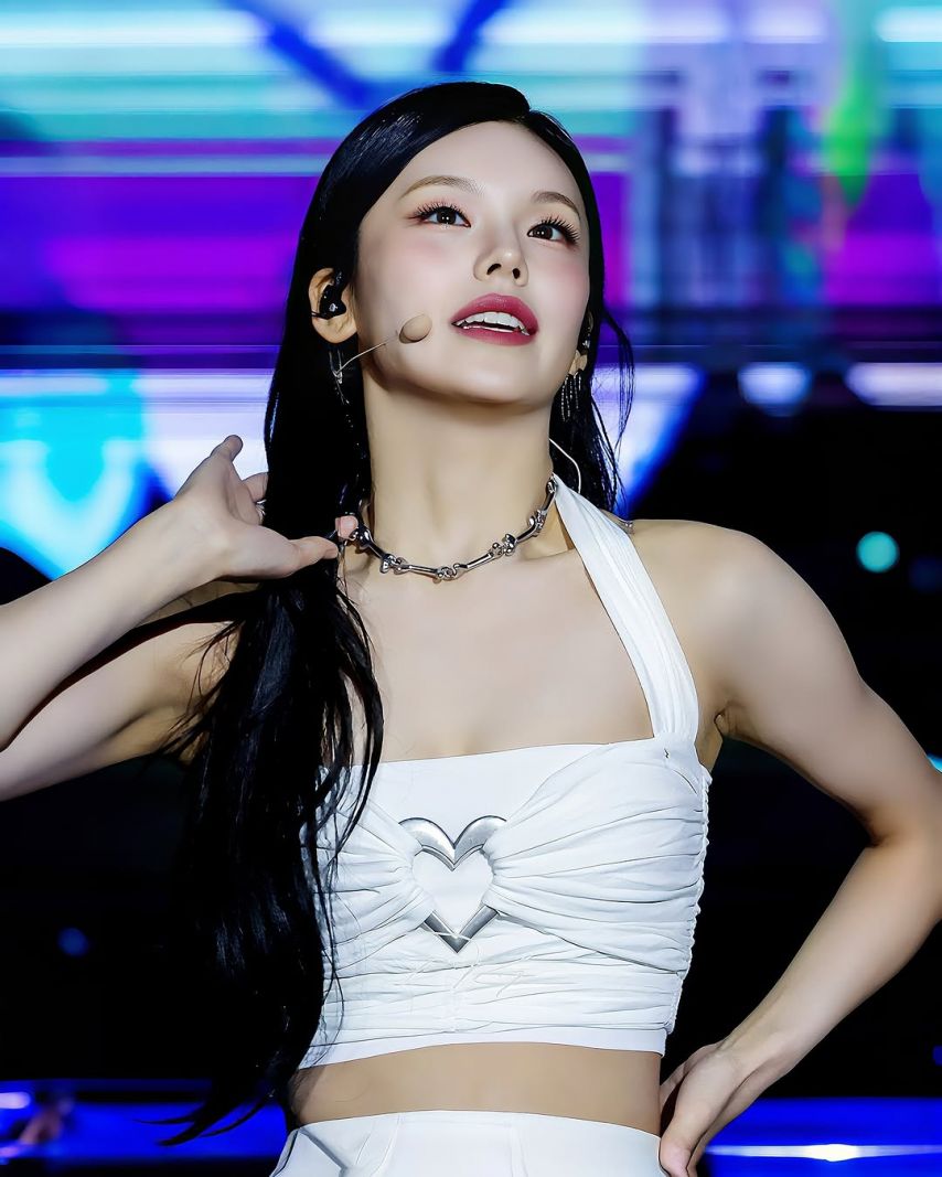 ITZY (있지) 예지1_8.jpg